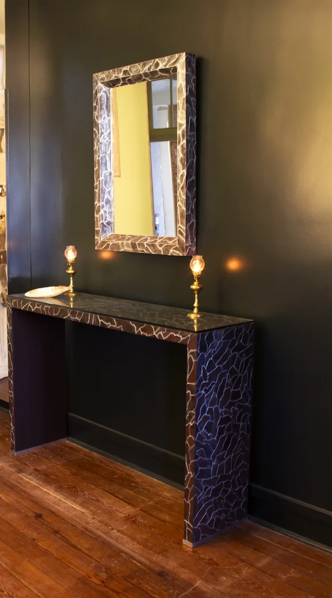 Console et Miroir Mica dans un intérieur