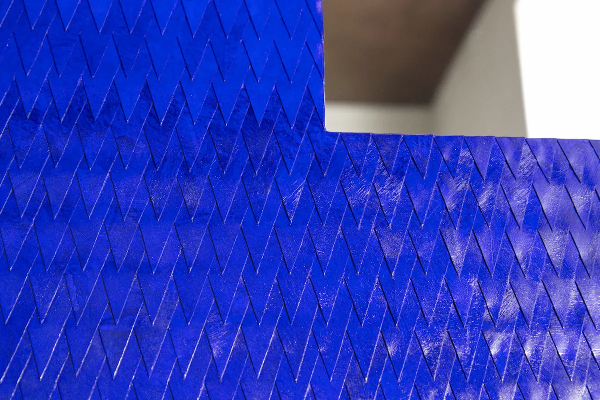Miroir Azurite — détail surface